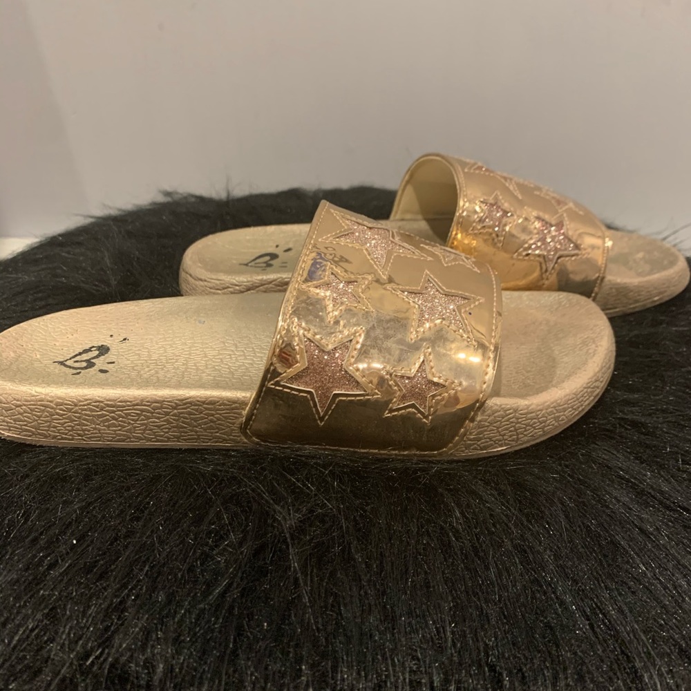 Rose gold slides